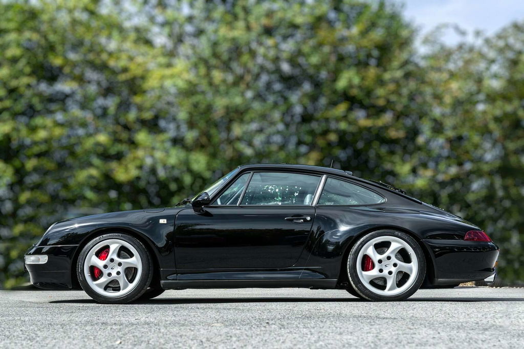 Porsche 993 Carrera 4S