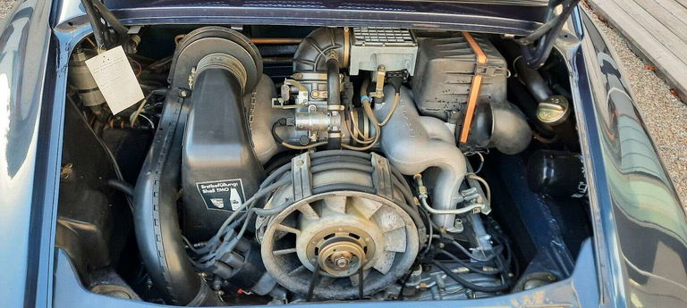 Porsche 911 Carrera 3.2