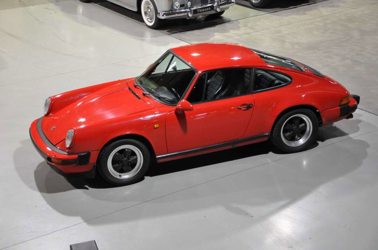 Porsche 911 Carrera 3.2