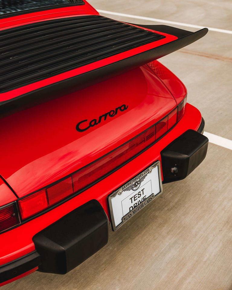 Porsche 911 Carrera 3.2