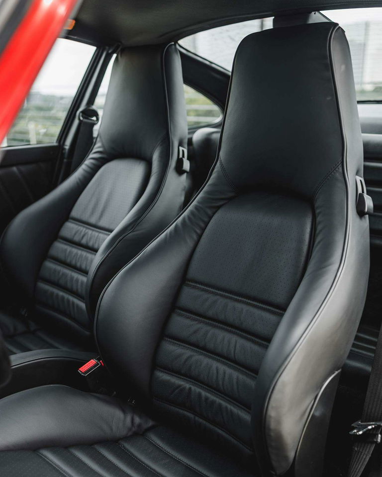 Porsche 911 Carrera 3.2