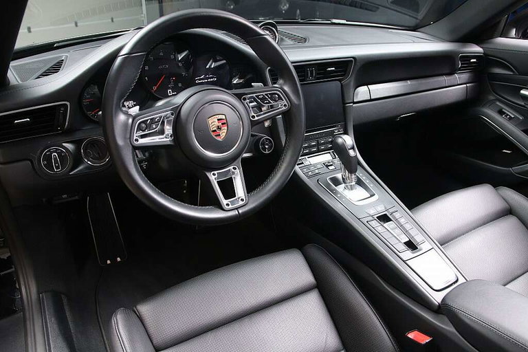Porsche 991.2 Carrera 4 GTS