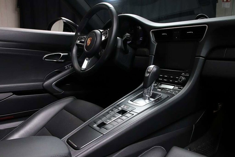 Porsche 991.2 Carrera 4 GTS