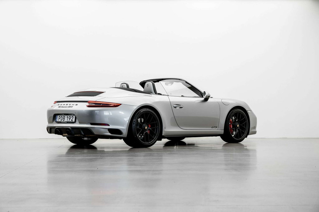 Porsche 991.2 Carrera GTS