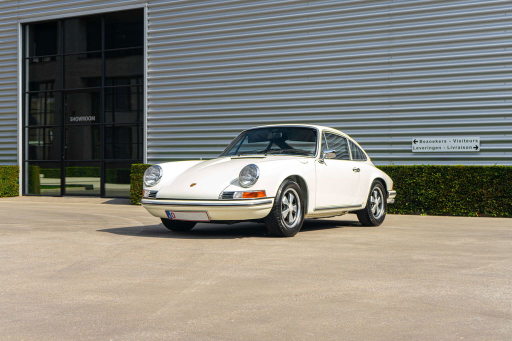 Porsche 911 T