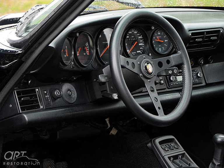Porsche 964 Carrera 4