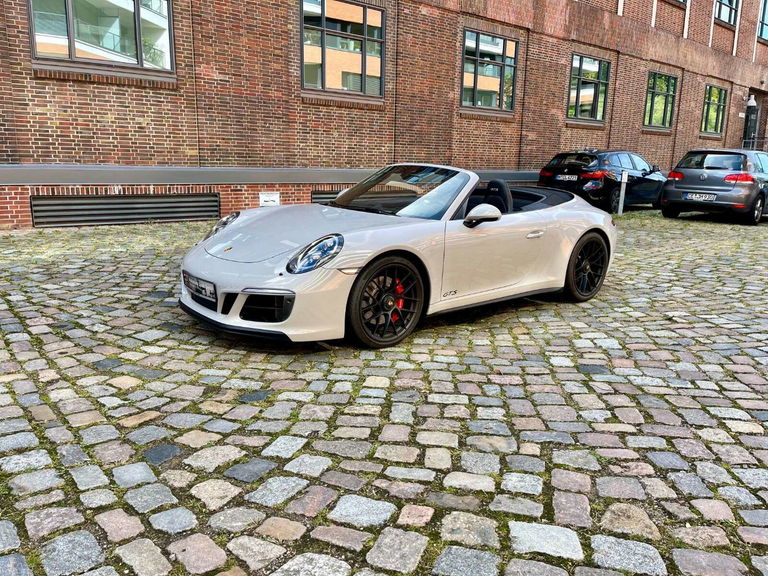 Porsche 991.2 Carrera GTS
