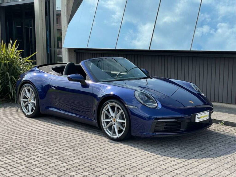 Porsche 992 Carrera