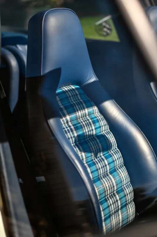 Porsche 911 Carrera 2,7