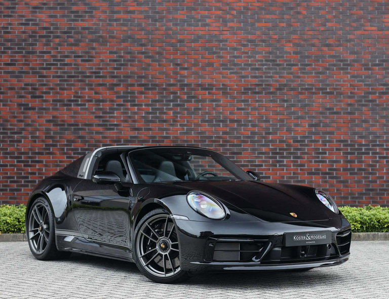 Porsche 992 Edition 50 Jahre Porsche Design