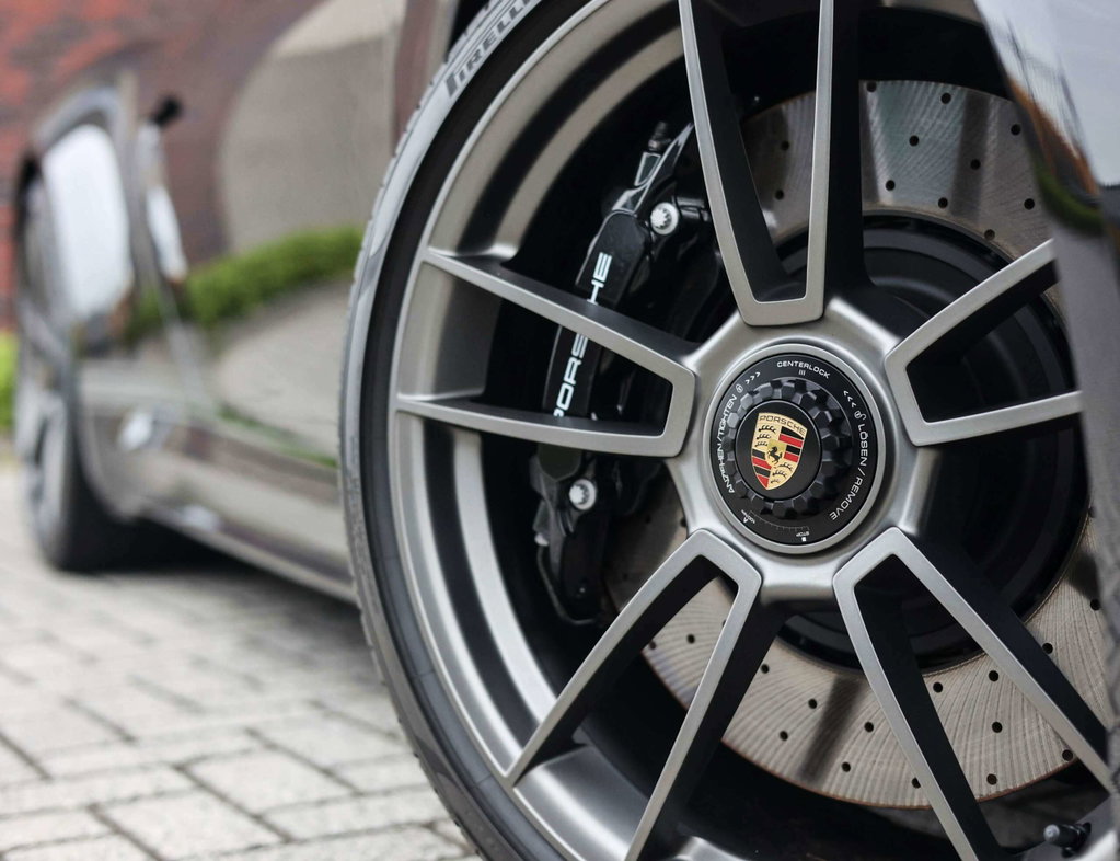 Porsche 992 Edition 50 Jahre Porsche Design
