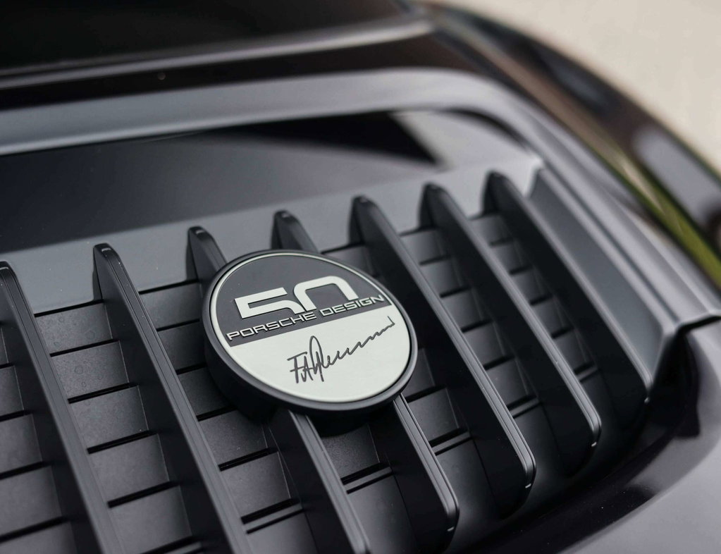 Porsche 992 Edition 50 Jahre Porsche Design