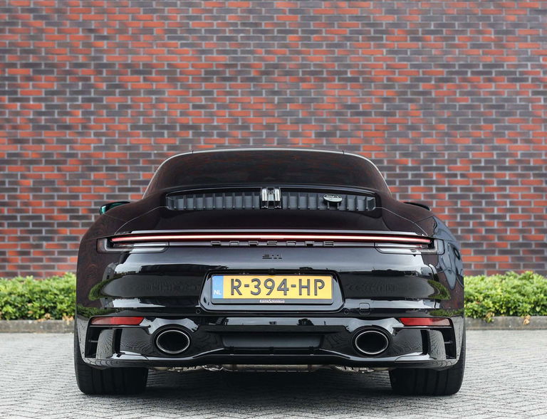 Porsche 992 Edition 50 Jahre Porsche Design