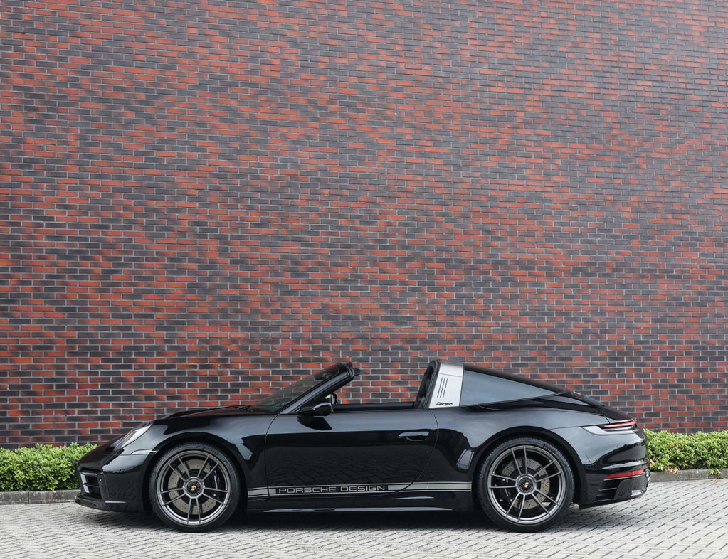 Porsche 992 Edition 50 Jahre Porsche Design