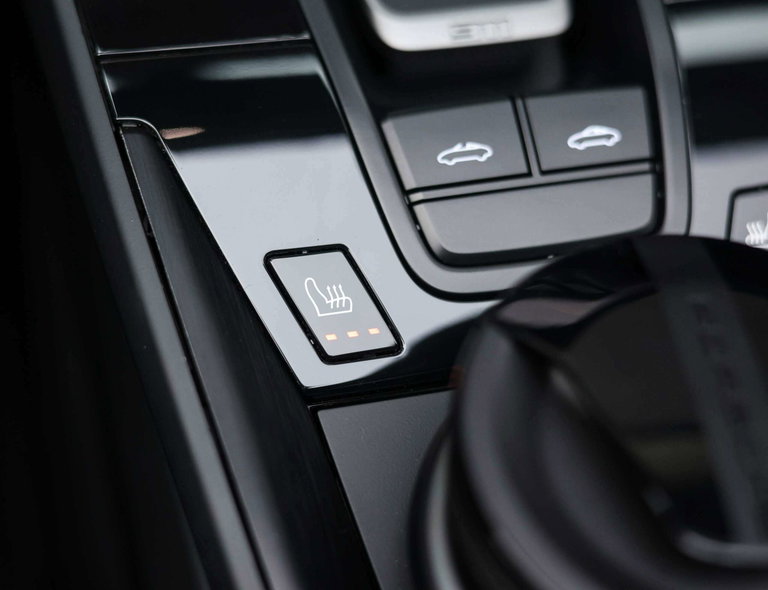 Porsche 992 Edition 50 Jahre Porsche Design