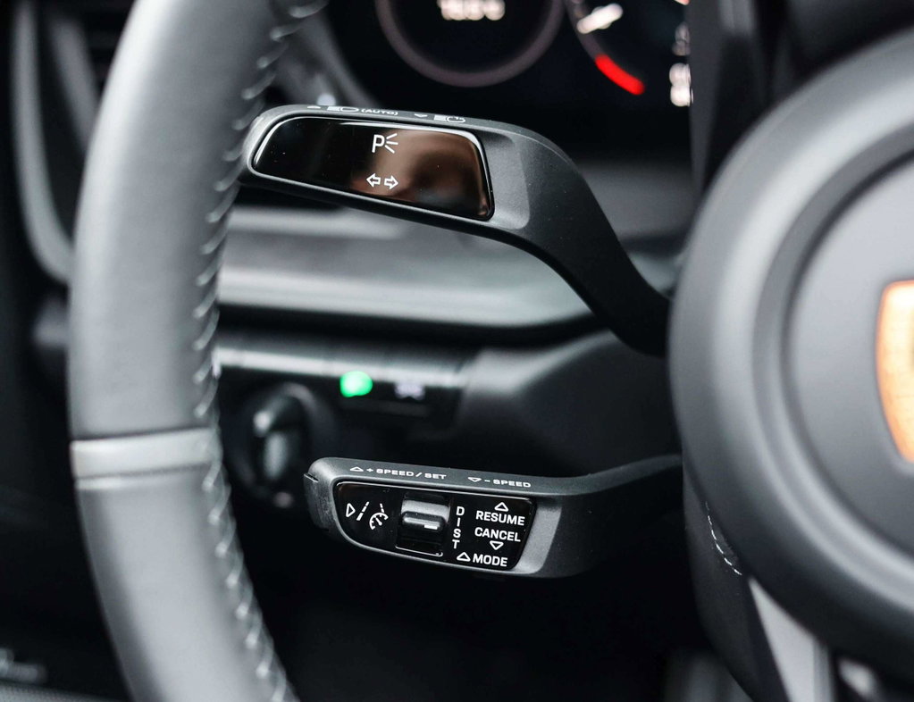 Porsche 992 Edition 50 Jahre Porsche Design