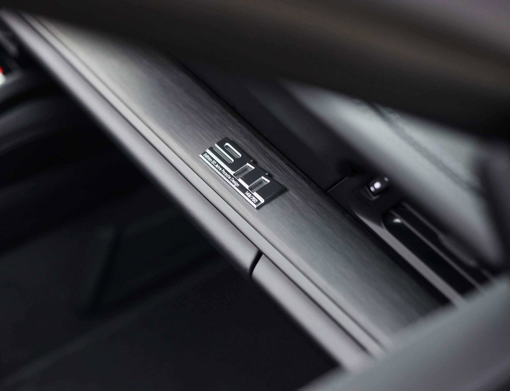 Porsche 992 Edition 50 Jahre Porsche Design