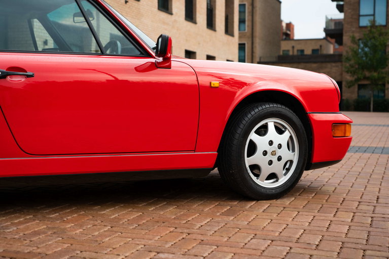 Porsche 964 Carrera 4