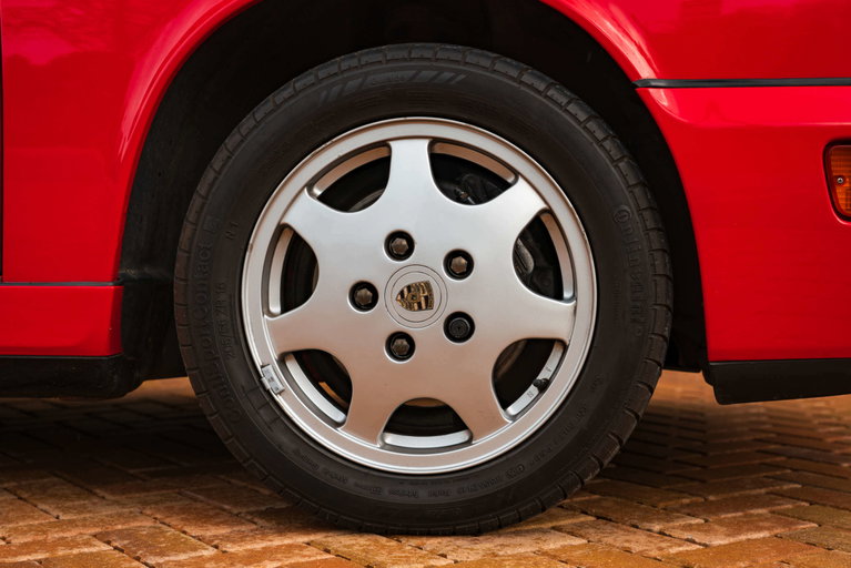 Porsche 964 Carrera 4