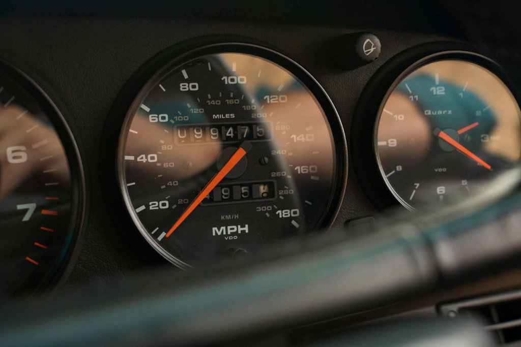 Porsche 964 Carrera 4