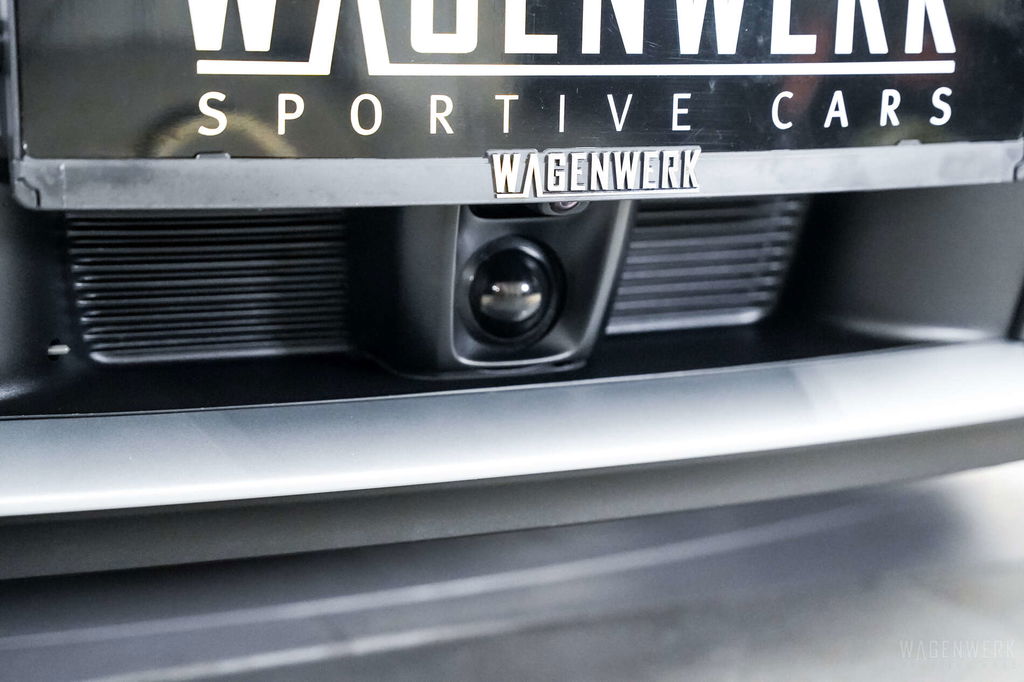 Porsche 992 Carrera 4