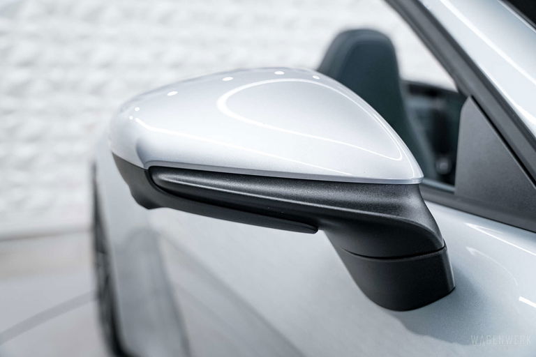 Porsche 992 Carrera 4