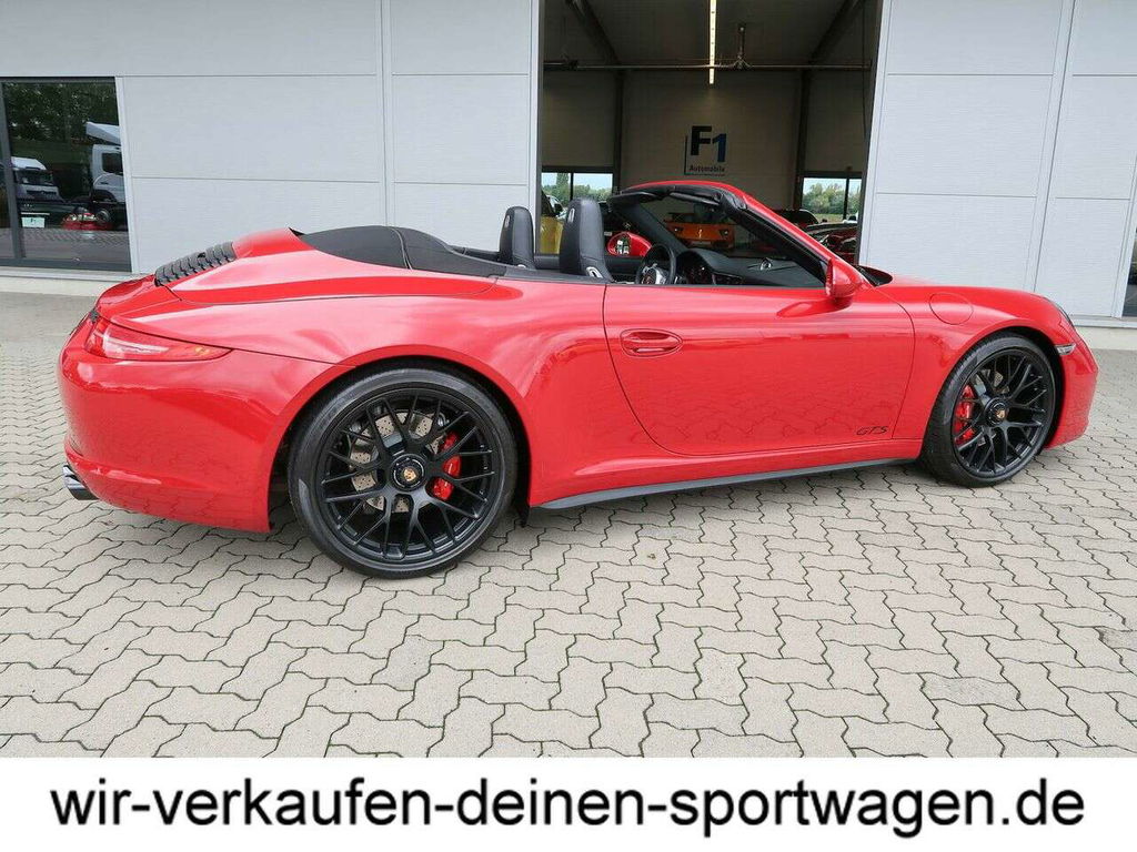 Porsche 991 Carrera GTS