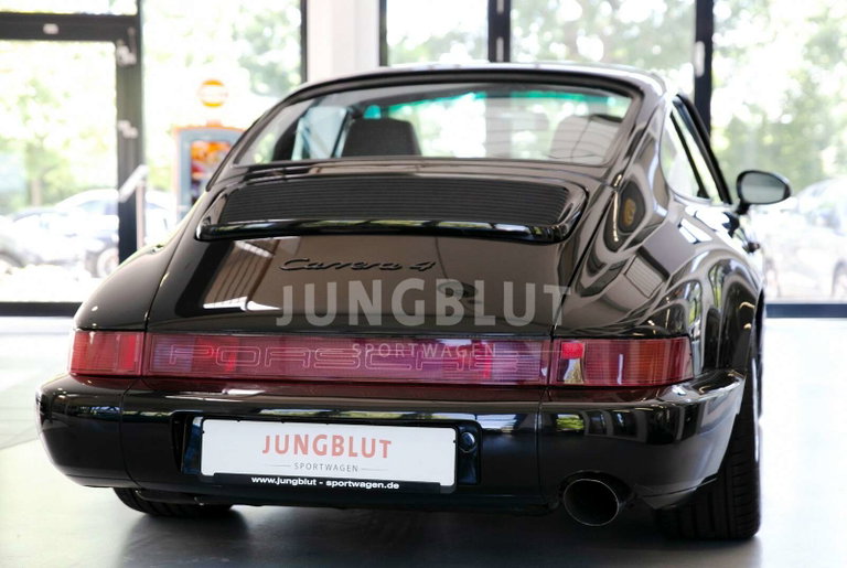 Porsche 964 Carrera 4