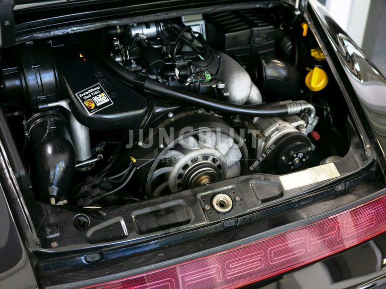 Porsche 964 Carrera 4