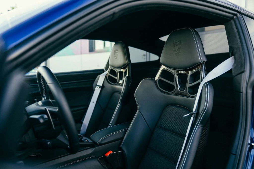 Porsche 992 GT3 Touring