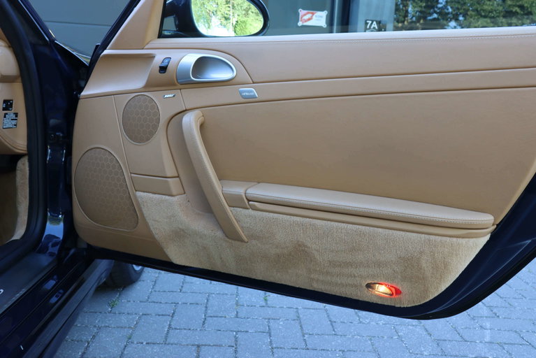 Porsche 997.2 Carrera GTS