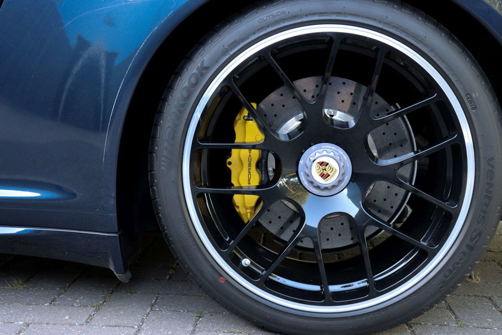 Porsche 997.2 Carrera GTS