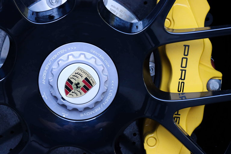Porsche 997.2 Carrera GTS