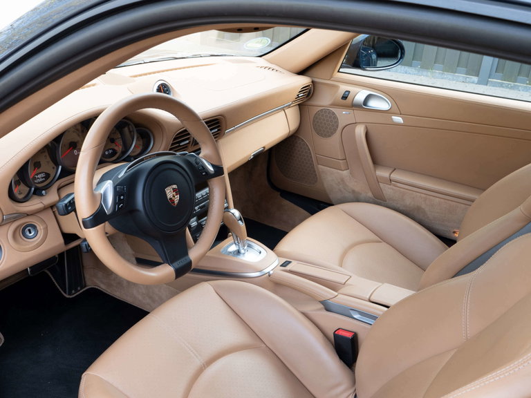 Porsche 997.2 Carrera GTS