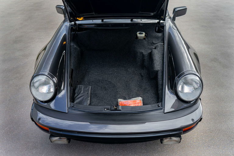 Porsche 911 Turbo 3.3