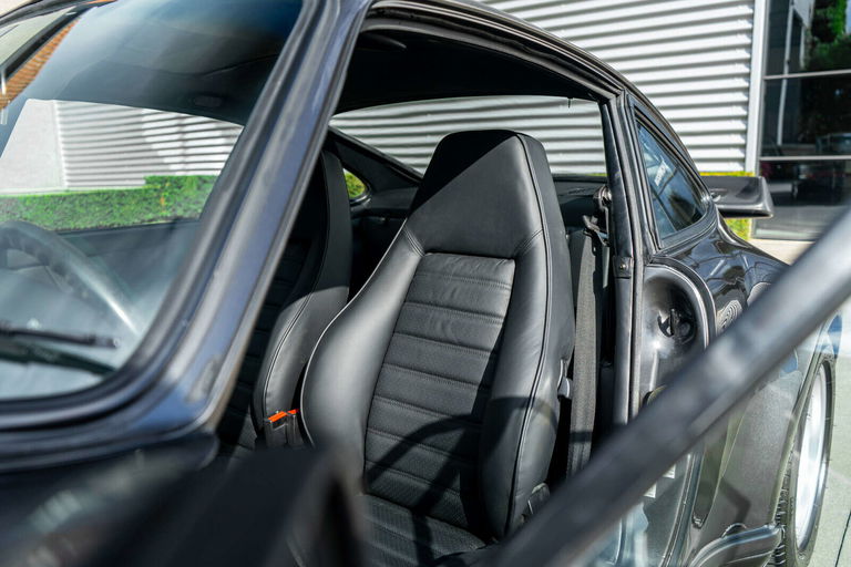 Porsche 911 Turbo 3.3