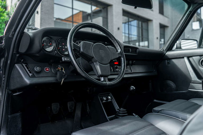 Porsche 911 Turbo 3.3