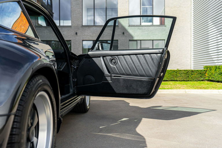 Porsche 911 Turbo 3.3