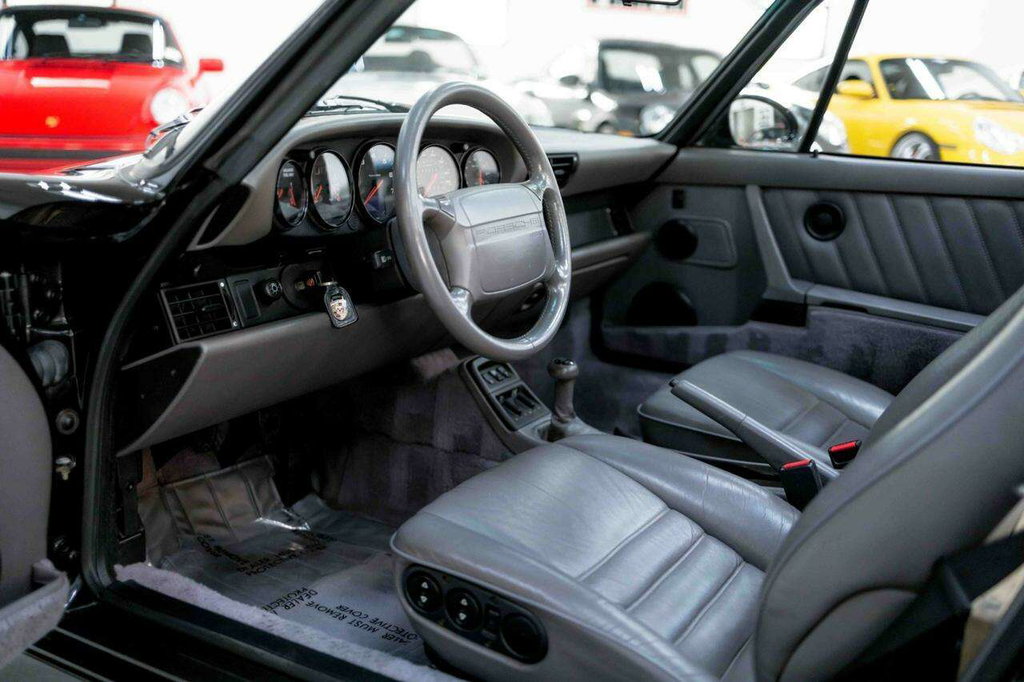 Porsche 964 Carrera 2