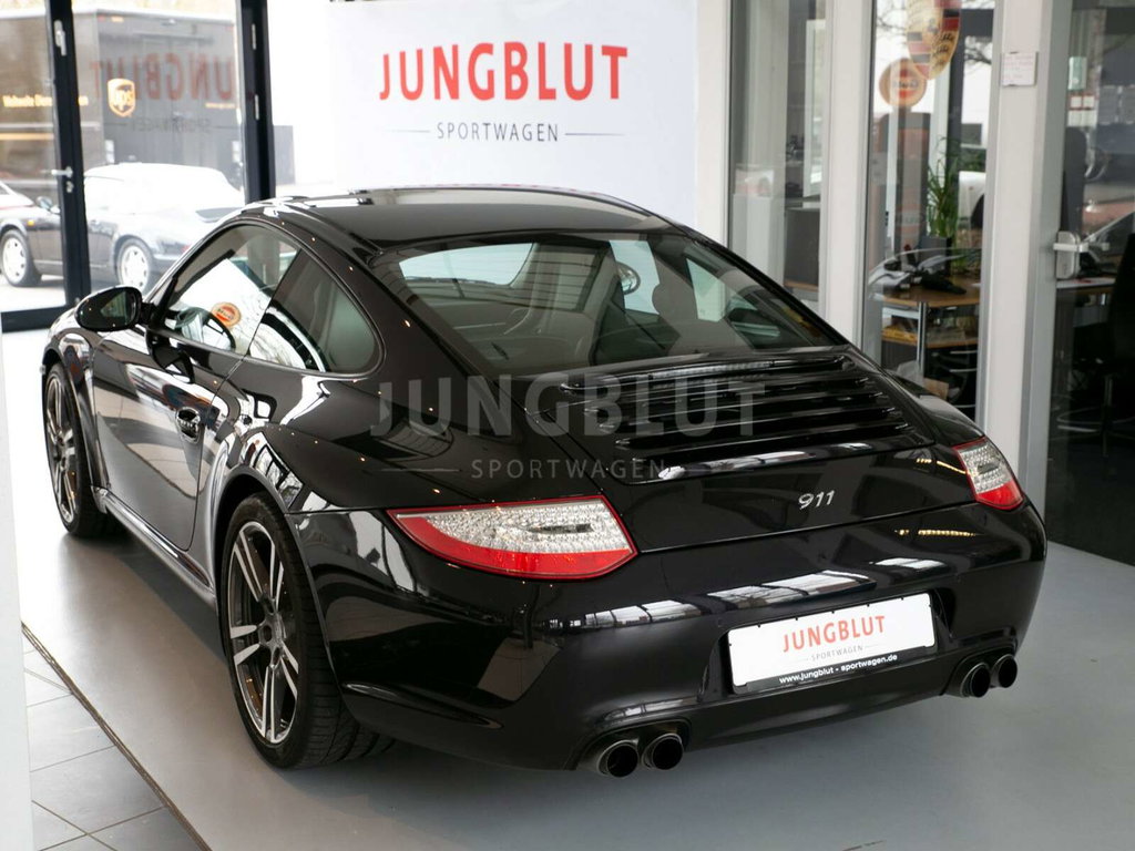 Porsche 997.2 Carrera Black Edition