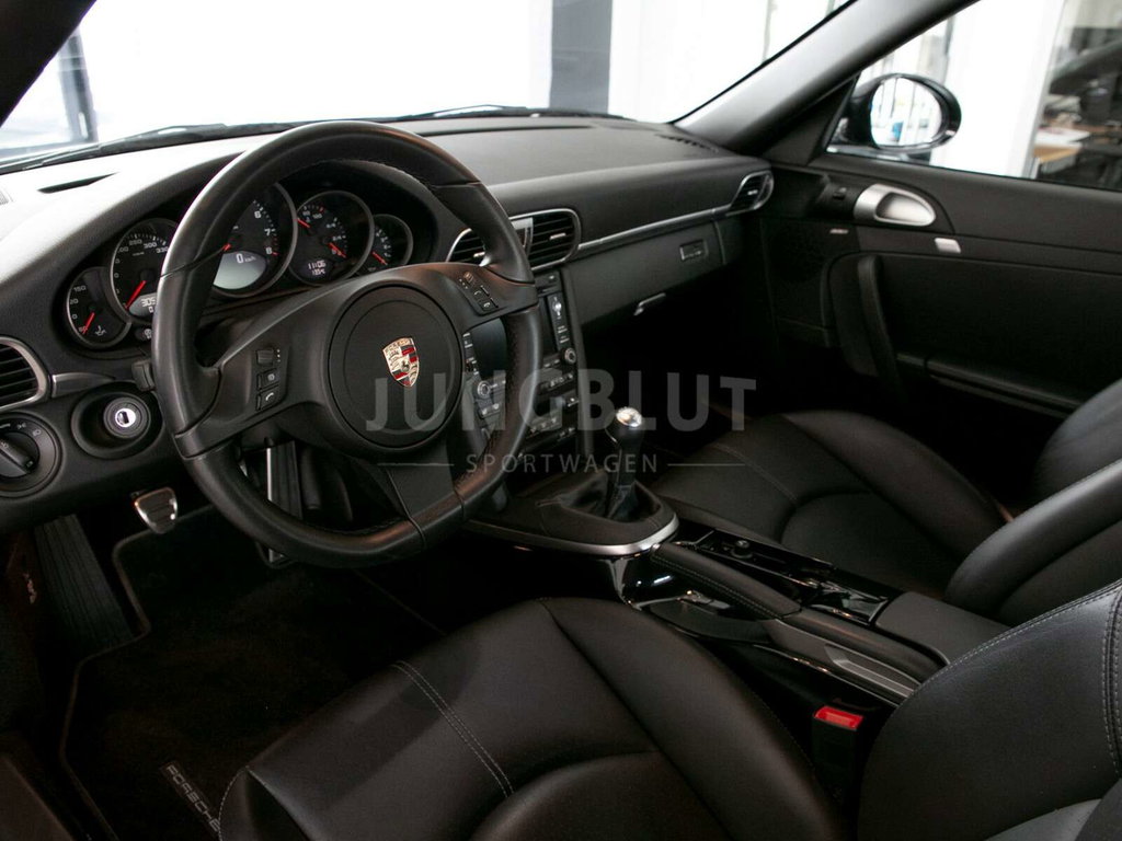 Porsche 997.2 Carrera Black Edition