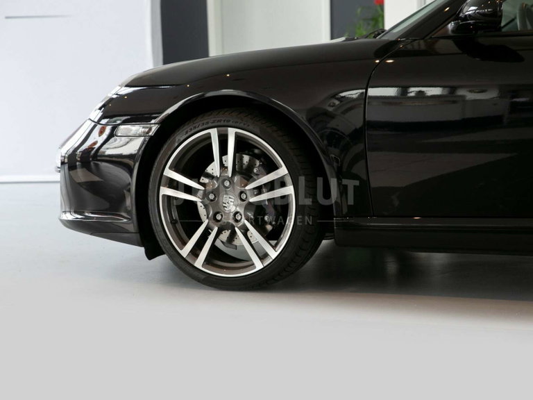 Porsche 997.2 Carrera Black Edition