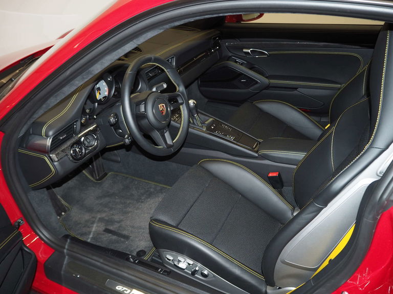 Porsche 991 GT3 Touring