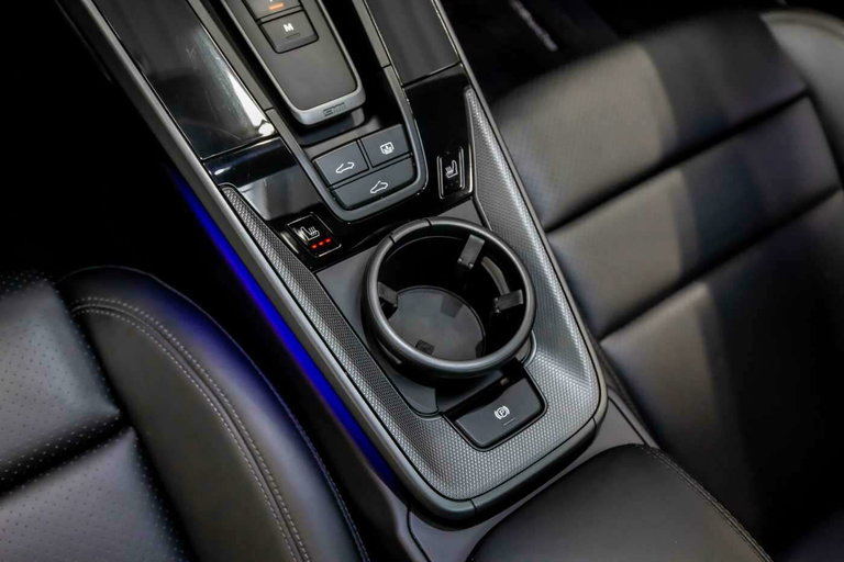 Porsche 992 Carrera