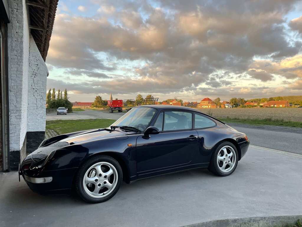 Porsche 993 Carrera 4