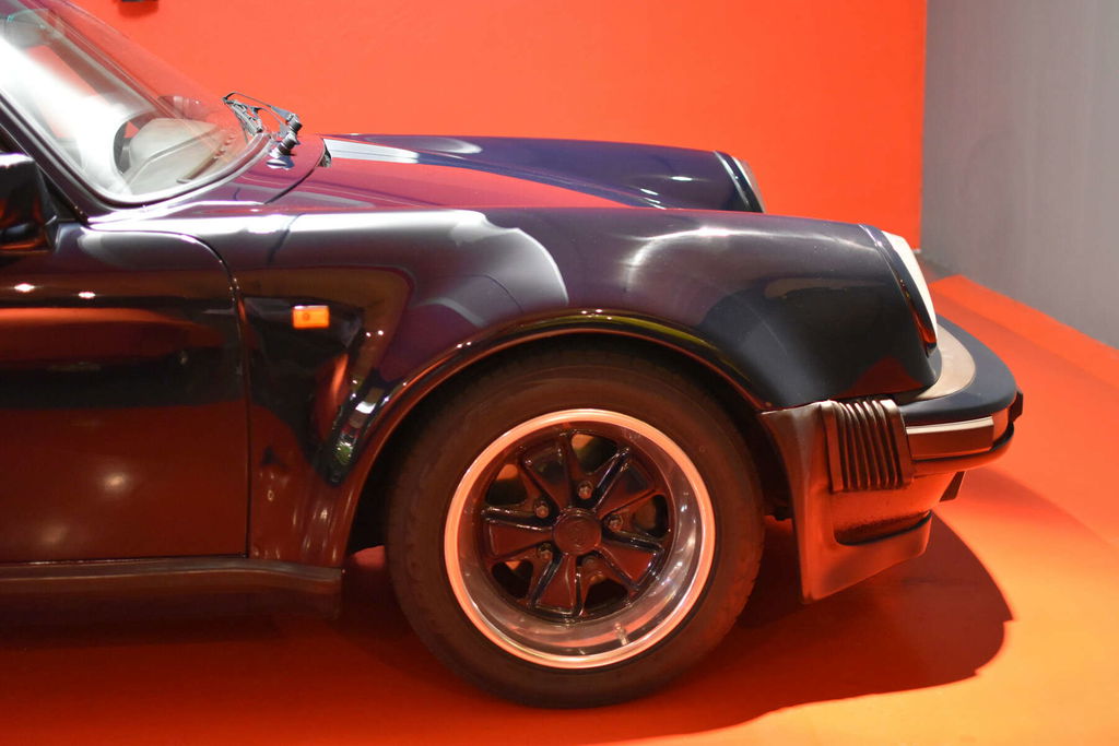 Porsche 911 Carrera 3.2 WTL