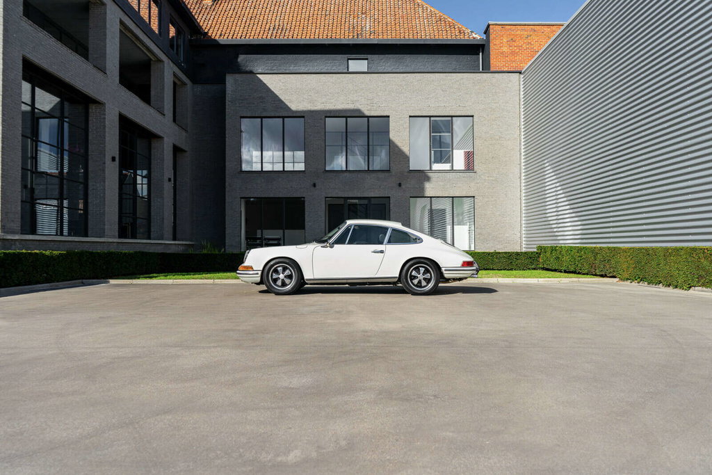 Porsche 911 T