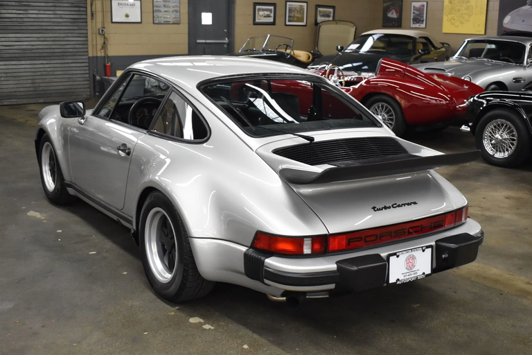 Porsche 911 Turbo 3.0 (US)