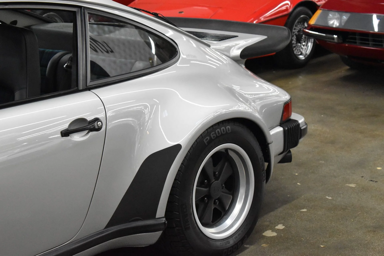Porsche 911 Turbo 3.0 (US)