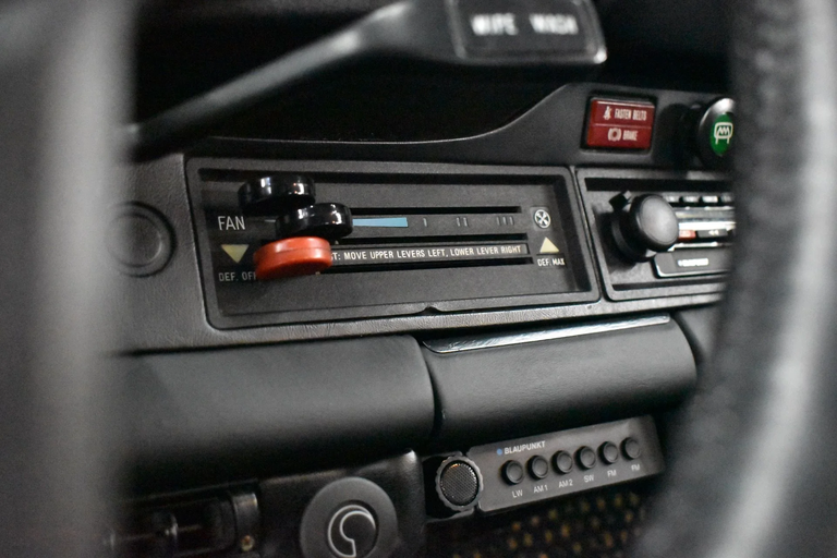 Porsche 911 Turbo 3.0 (US)